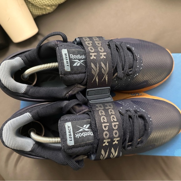Reebok Legacy Lifters - Picture 1 of 5